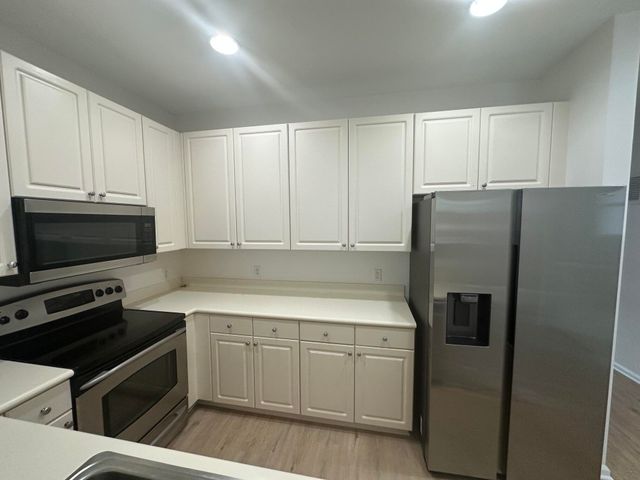 1530 VIA DE PEPI 72, Boynton Beach, FL 33426