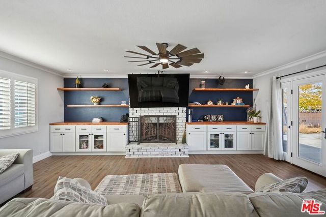 4631 W Avenue M8, Lancaster, CA 93536