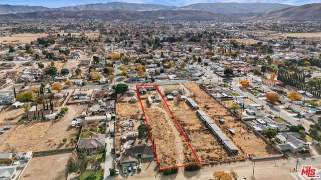 4631 W Avenue M8, Lancaster, CA 93536