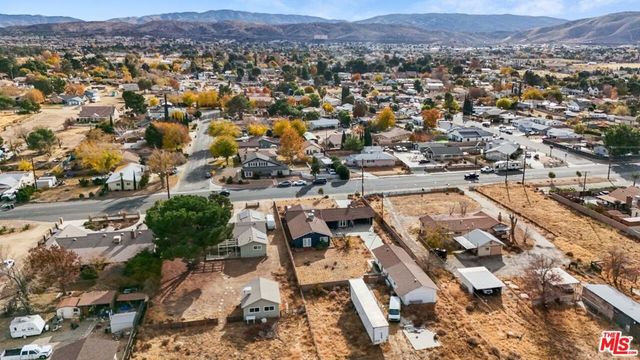 4631 W Avenue M8, Lancaster, CA 93536