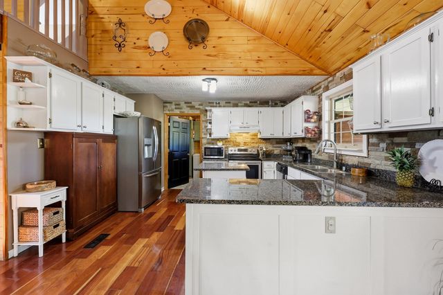355 Dix Dam Road, Harrodsburg, KY 40330