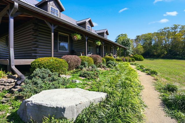 355 Dix Dam Road, Harrodsburg, KY 40330