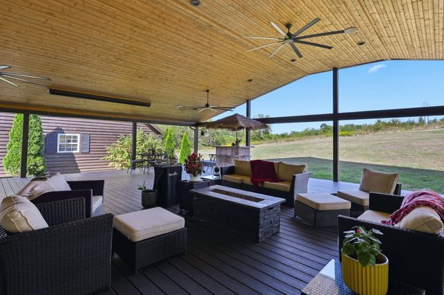 355 Dix Dam Road, Harrodsburg, KY 40330