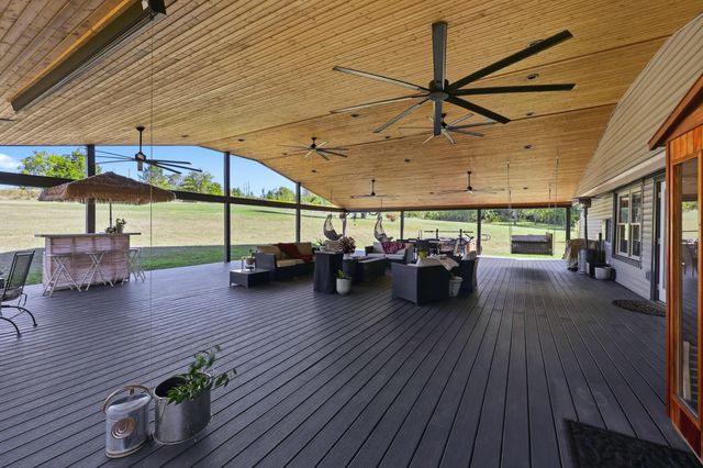 355 Dix Dam Road, Harrodsburg, KY 40330