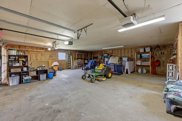 355 Dix Dam Road, Harrodsburg, KY 40330