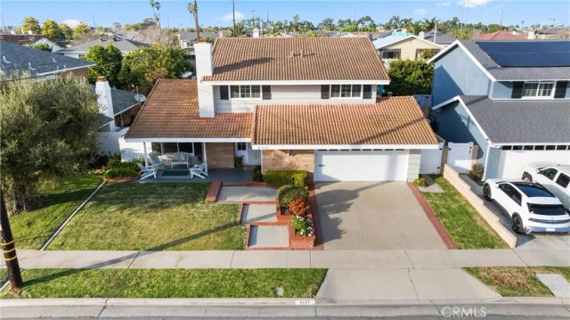 9061 Adelia Circle, Huntington Beach, CA 92646