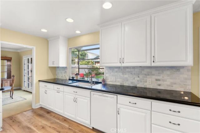 9061 Adelia Circle, Huntington Beach, CA 92646