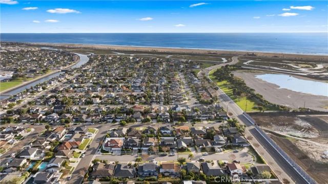 9061 Adelia Circle, Huntington Beach, CA 92646