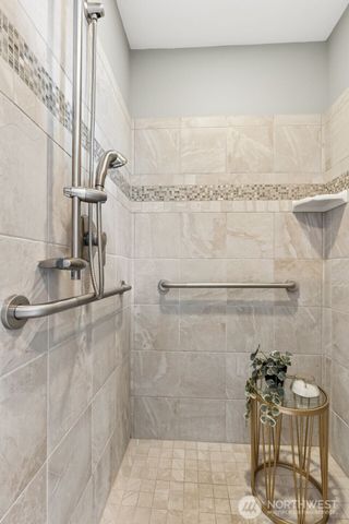 1212 S Fernside Drive, Tacoma, WA 98465