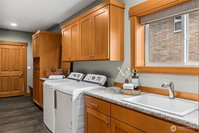 1212 S Fernside Drive, Tacoma, WA 98465