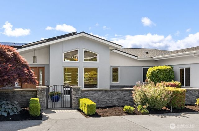 1212 S Fernside Drive, Tacoma, WA 98465