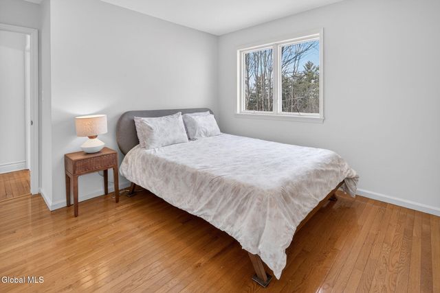 27 Indian Pipe Drive, North Greenbush, NY 12198