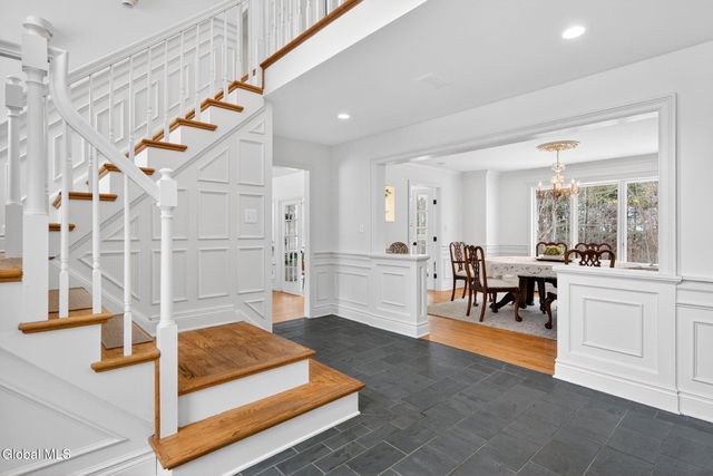 27 Indian Pipe Drive, North Greenbush, NY 12198