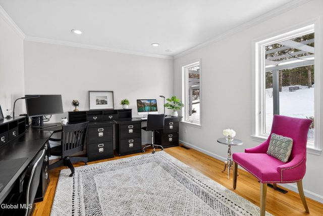 27 Indian Pipe Drive, North Greenbush, NY 12198