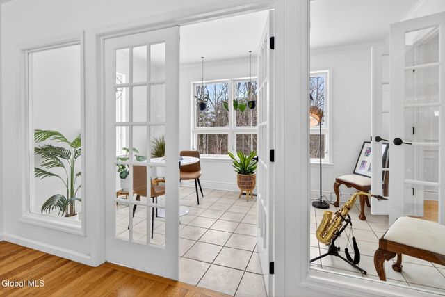 27 Indian Pipe Drive, North Greenbush, NY 12198