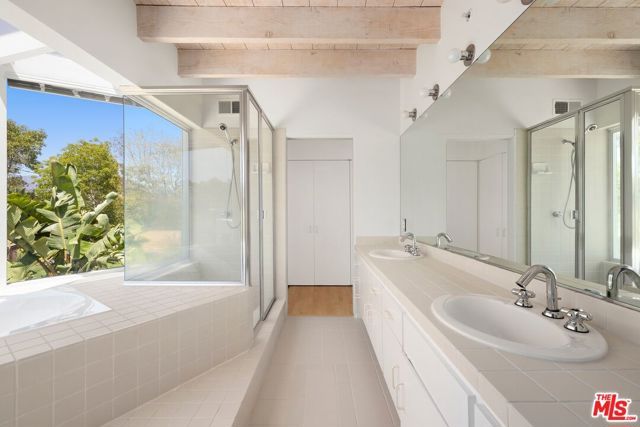 29035 Cliffside Drive, Malibu, CA 90265