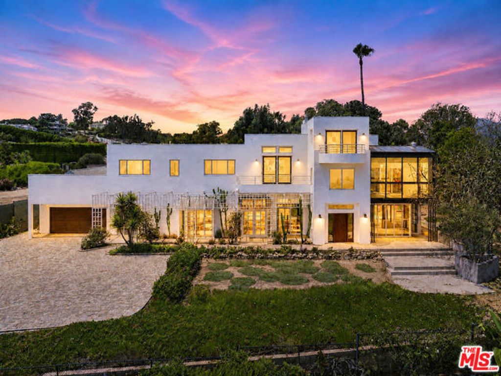 29035 Cliffside Drive, Malibu, CA 90265