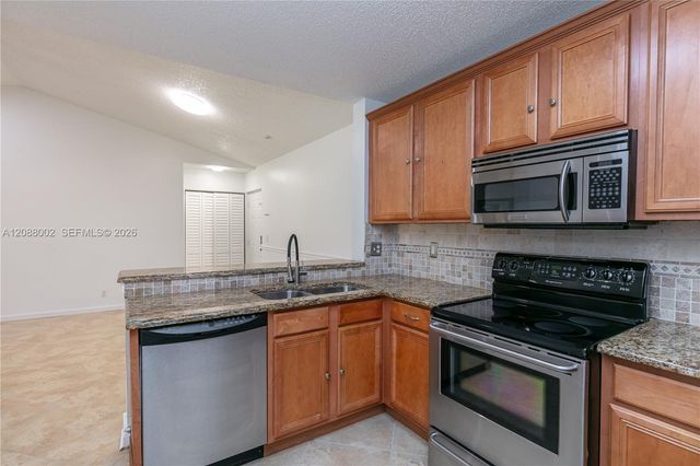 5741 Riverside Drive 205A5, Coral Springs, FL 33067