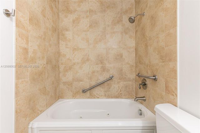 5741 Riverside Drive 205A5, Coral Springs, FL 33067
