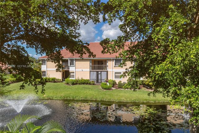 5741 Riverside Drive 205A5, Coral Springs, FL 33067