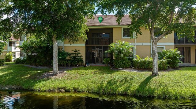 5741 Riverside Drive 205A5, Coral Springs, FL 33067