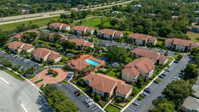 5741 Riverside Drive 205A5, Coral Springs, FL 33067
