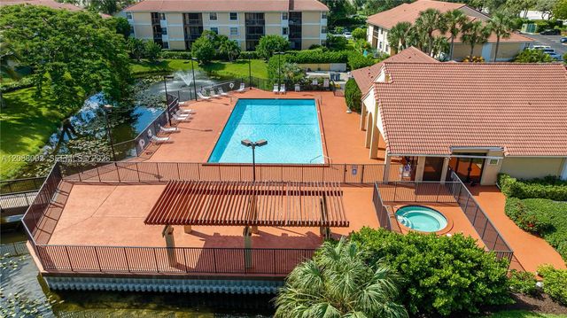 5741 Riverside Drive 205A5, Coral Springs, FL 33067