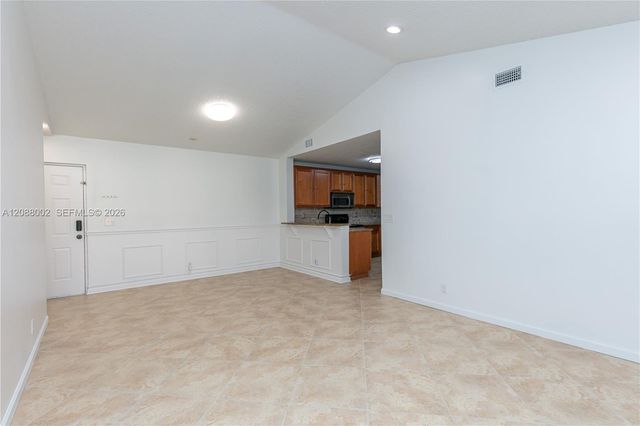 5741 Riverside Drive 205A5, Coral Springs, FL 33067