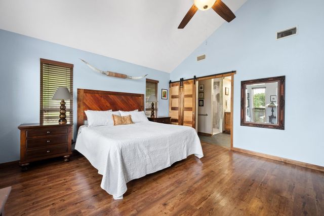 371 E Woodland Shores Drive, Point Blank, TX 77364