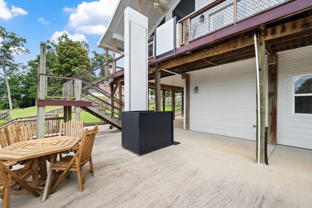371 E Woodland Shores Drive, Point Blank, TX 77364