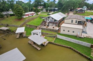 371 E Woodland Shores Drive, Point Blank, TX 77364