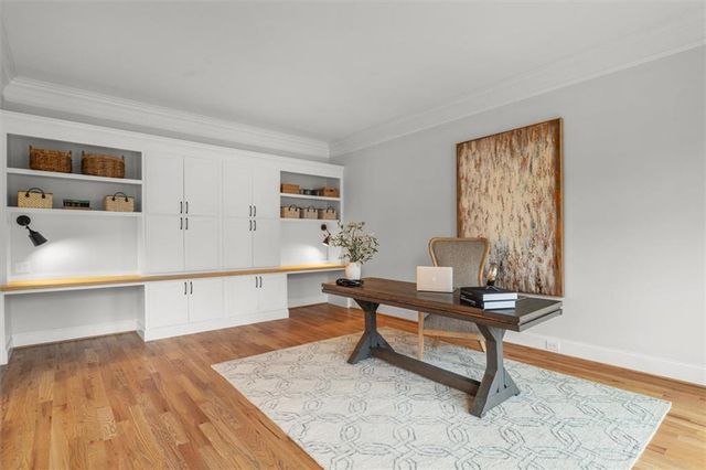 208 Windsor Green Court, Canton, GA 30115