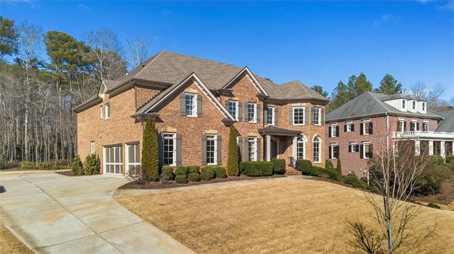 208 Windsor Green Court, Canton, GA 30115
