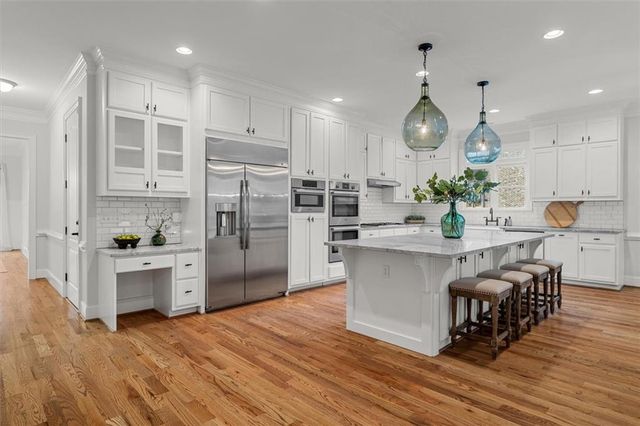 208 Windsor Green Court, Canton, GA 30115