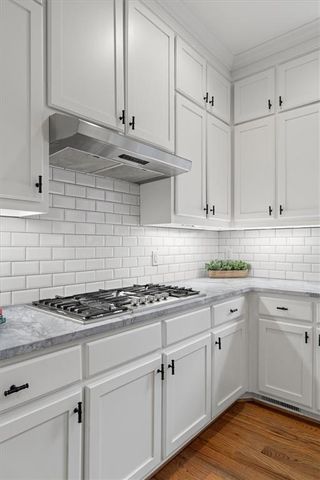 208 Windsor Green Court, Canton, GA 30115