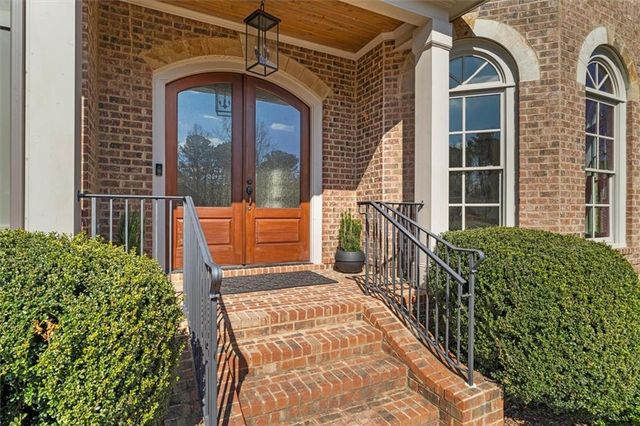 208 Windsor Green Court, Canton, GA 30115