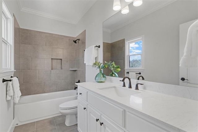 208 Windsor Green Court, Canton, GA 30115