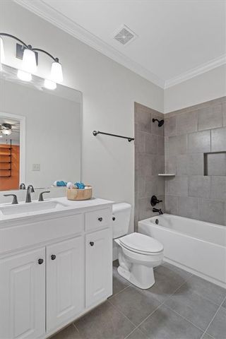 208 Windsor Green Court, Canton, GA 30115