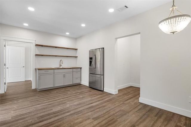 208 Windsor Green Court, Canton, GA 30115