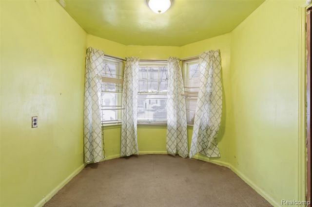 10000 Montrose Street, Detroit, MI 48227