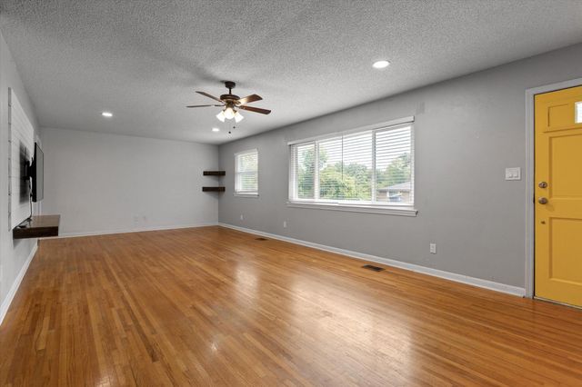 3705 Mary Anna Drive, Chattanooga, TN 37412