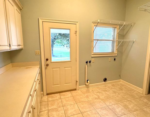 2920 Hwy 182 West, Patterson, LA 70392