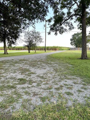 2920 Hwy 182 West, Patterson, LA 70392