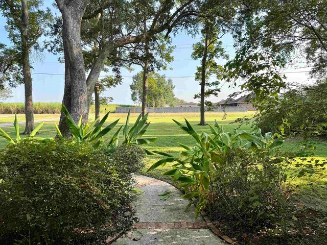 2920 Hwy 182 West, Patterson, LA 70392