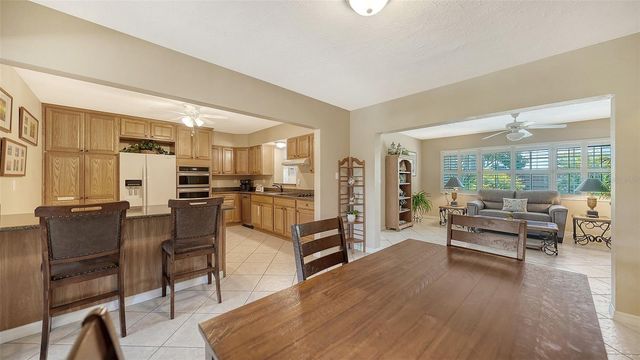 3537 S SCHOOL AVENUE, Sarasota, FL 34239