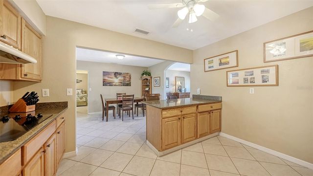 3537 S SCHOOL AVENUE, Sarasota, FL 34239