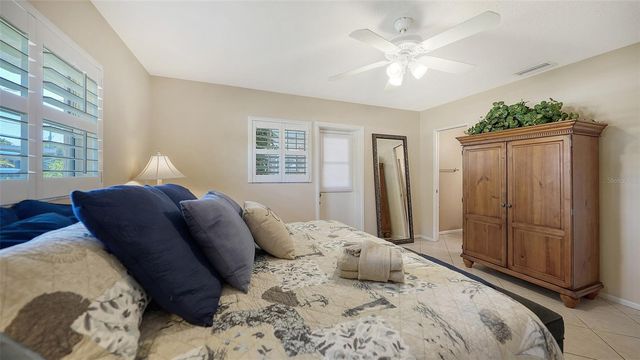 3537 S SCHOOL AVENUE, Sarasota, FL 34239