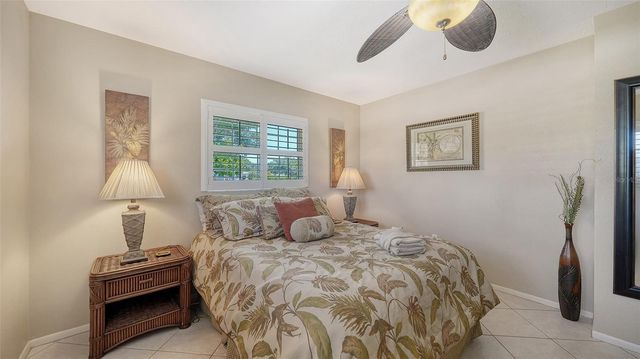 3537 S SCHOOL AVENUE, Sarasota, FL 34239