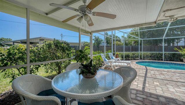 3537 S SCHOOL AVENUE, Sarasota, FL 34239