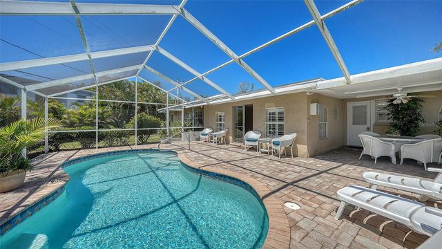 3537 S SCHOOL AVENUE, Sarasota, FL 34239